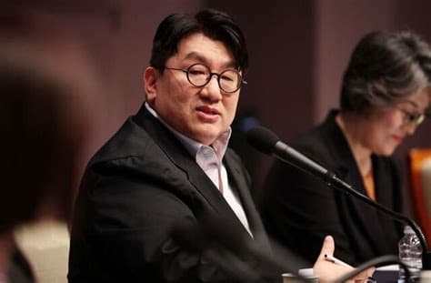South Korea Police Seek Detention Warrant for BTS Agency Founder Bang