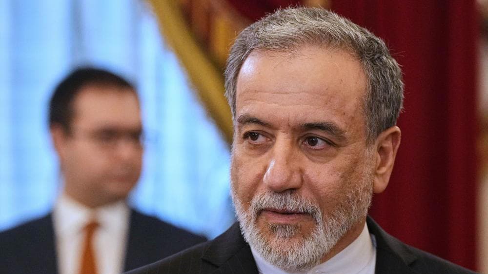 إيران تتهم الولايات المتحدة بـ 'مغامرة عسكرية متهورة'