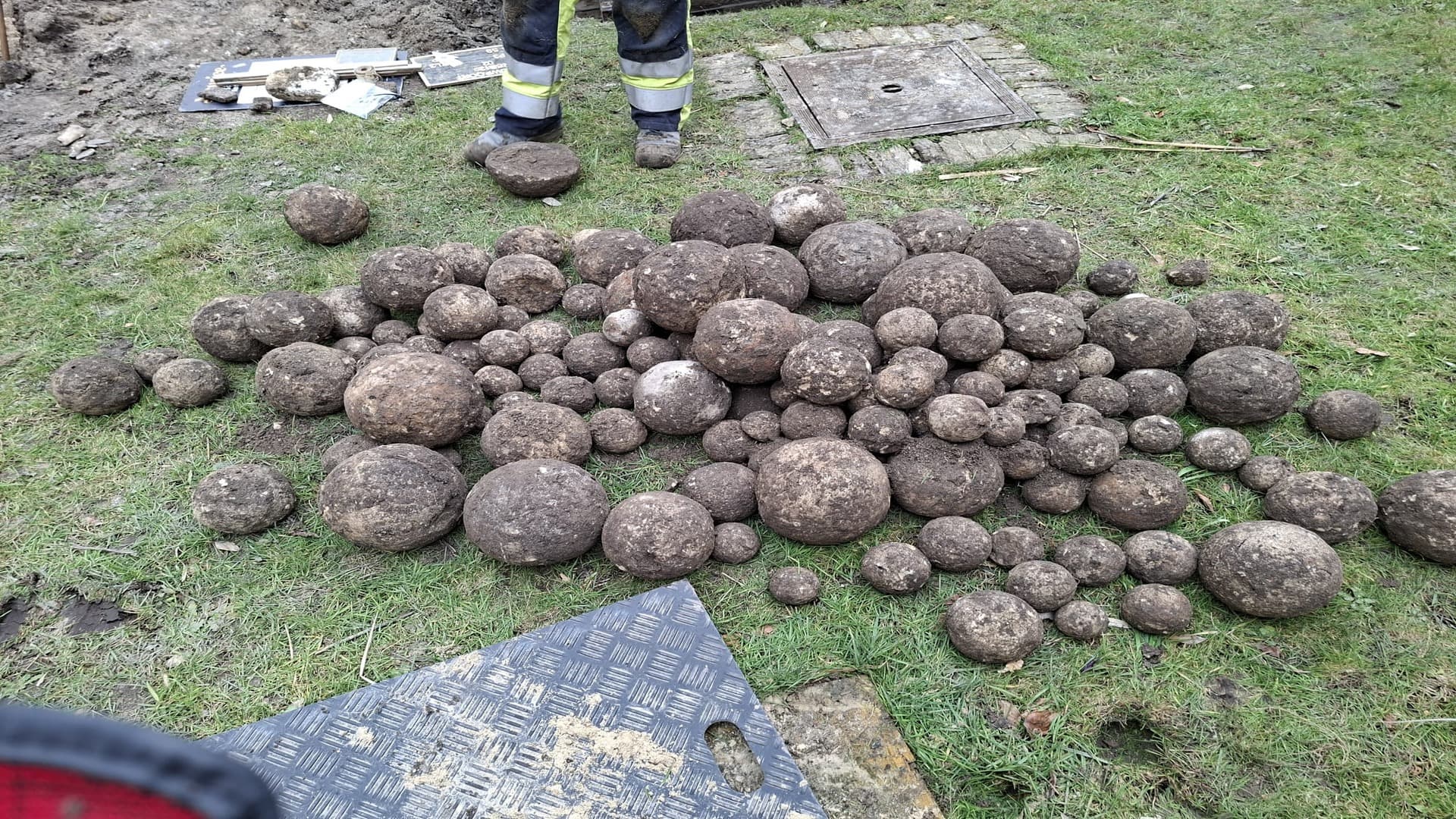 Dozens of Medieval Cannonballs Found Beneath Future Civic Building in Belgium