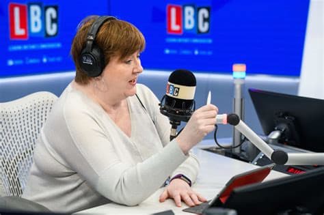 Russia Issues Bomb Threats to Major UK Cities Including London, Suffolk, and Leicester