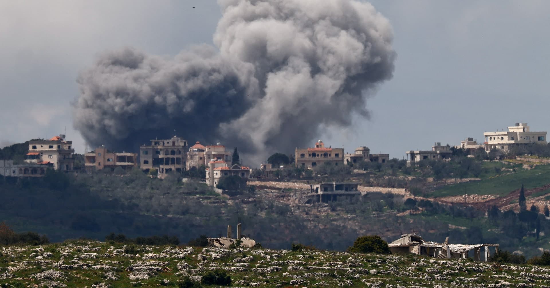 Trump Says Israel and Lebanon’s Leaders Will Speak on Thursday