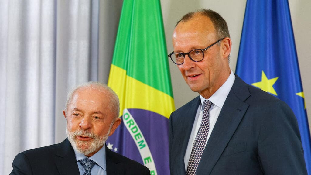 Lula Signs Brazil into Mercosur-EU Trade Deal Ahead of Rollout