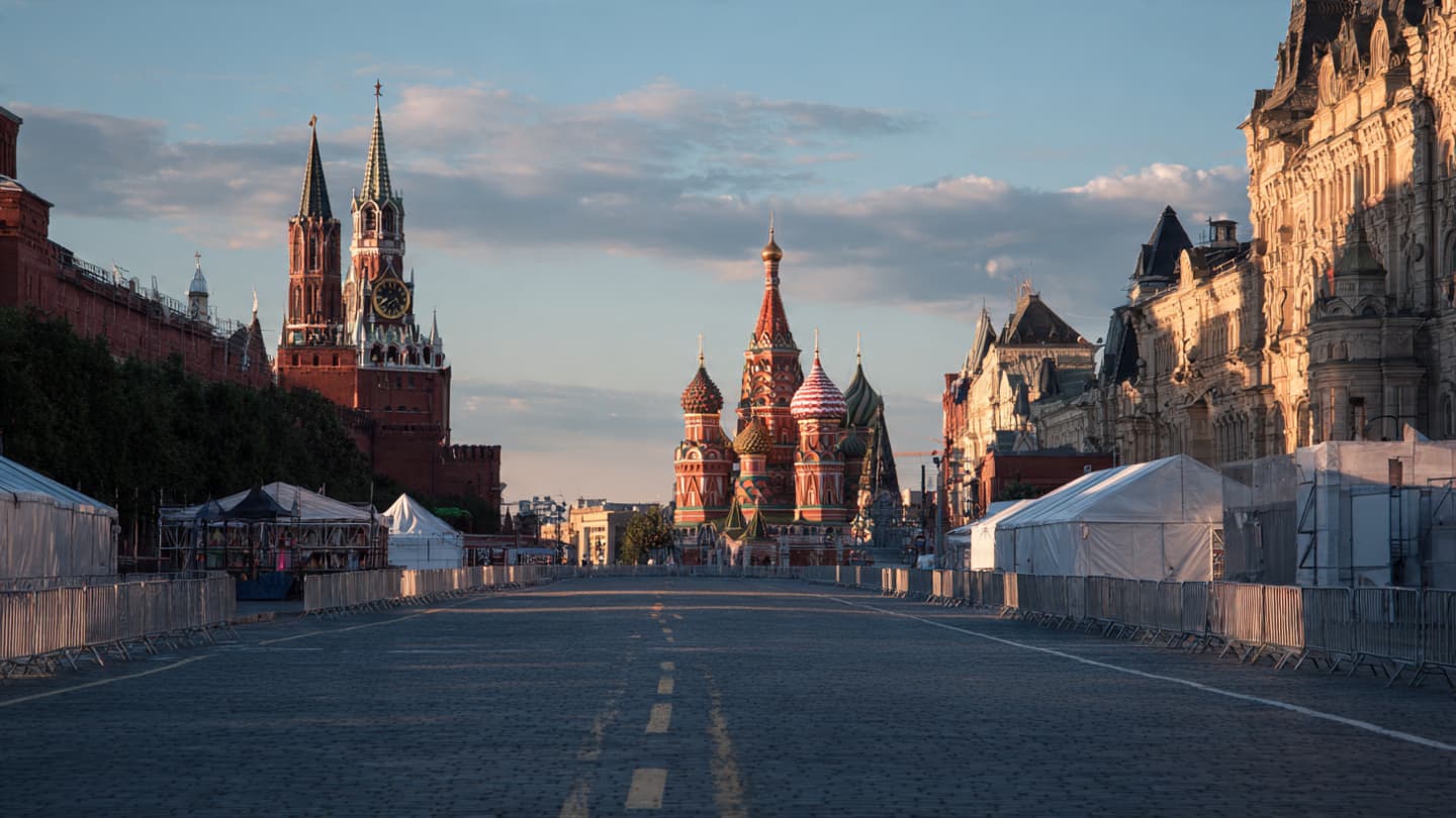 Between Memory and Measure: Moscow’s Victory Day in a Time of Quiet Adjustment