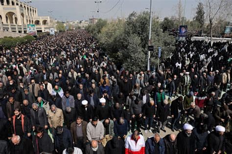 Intel Report Suggests Large-Scale War 'Unlikely' to Overthrow Iran’s Regime