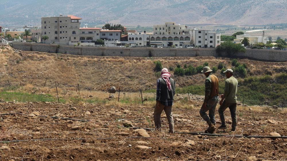 Israel Accused of Spraying Cancer-Linked Herbicide on Farms in Southern Lebanon