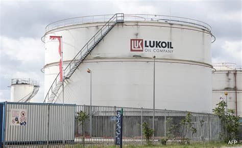 Lifted Sanctions Allow Russia to Sell European Lukoil Assets, Zelenskyy Reveals