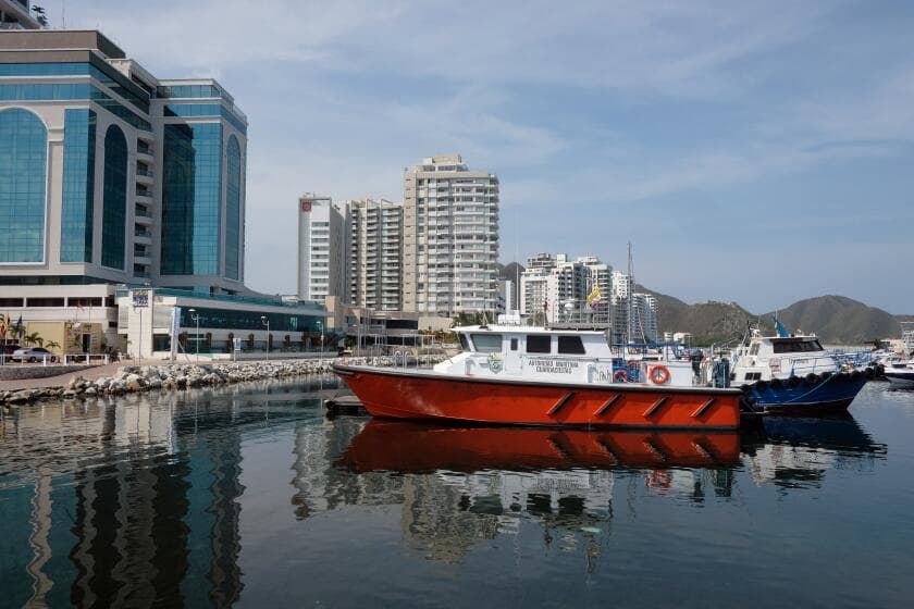 Colombia Hosts Talks on Exiting Fossil Fuels as Global Energy Crisis Deepens