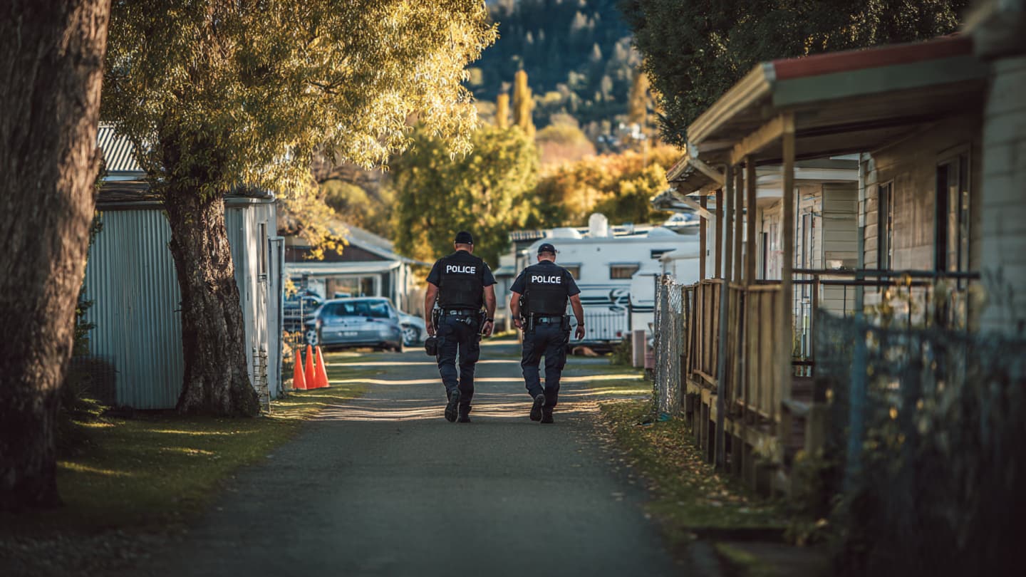 Beneath Quiet Streets, Police Confronted Hidden Weapons and Drug Networks