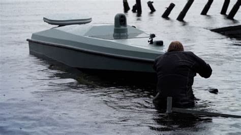 Athens Protests Over Explosive Ukrainian Sea Drone Found in Cave on Tourist Island