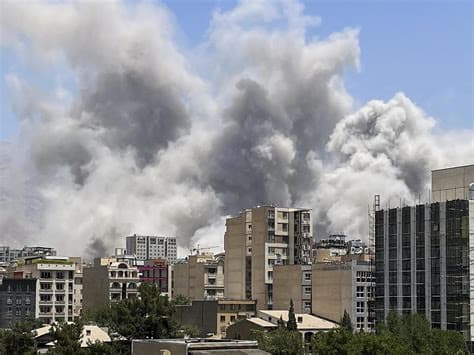 Smoke, Explosions Near Tehran Spark Alarm Amid US-Iran Nuclear Tensions