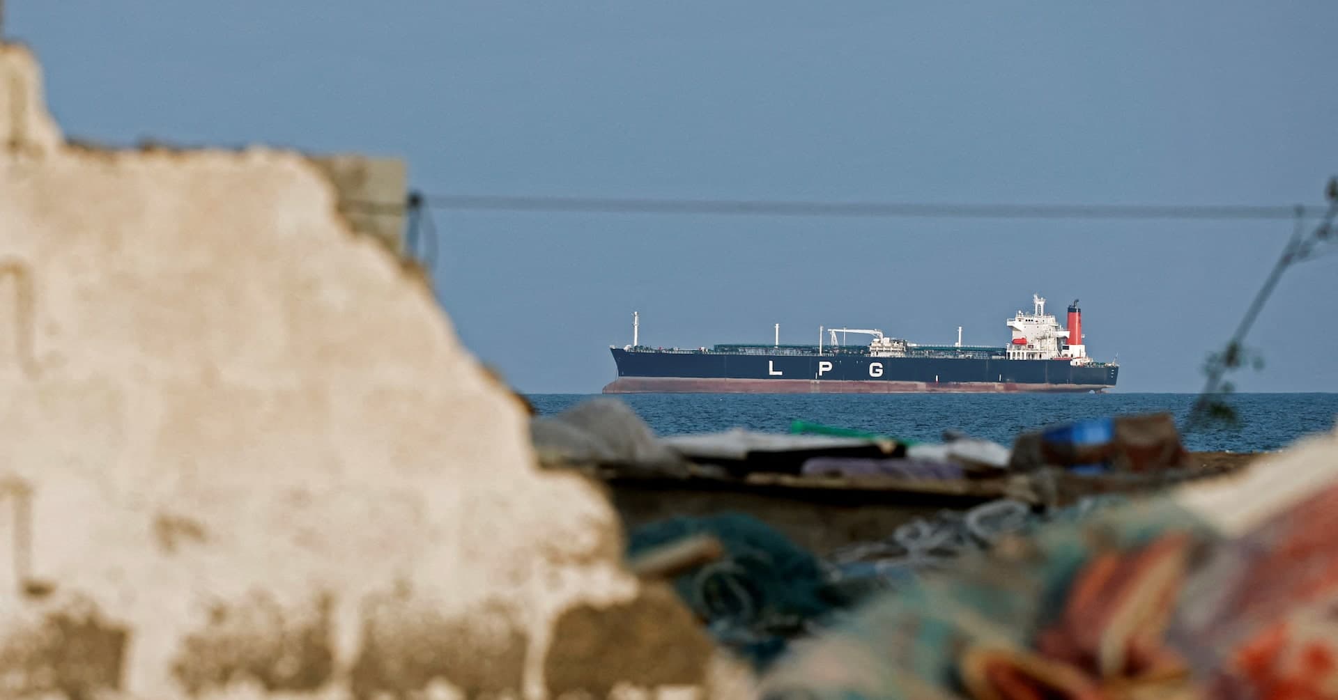 Iran Not Going to Close Strait of Hormuz, Iran UN Envoy Says