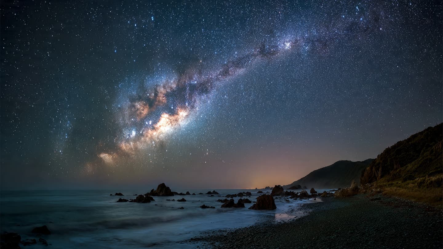 Between The Southern Cross And The Earth: A Narrative Of A Protected Sky