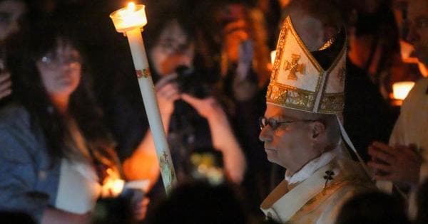 Pope: Easter Drives Out Hatred and Brings Down the Mighty