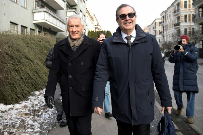 Norwegian Police Search Former PM Jagland’s Properties Over Epstein Ties