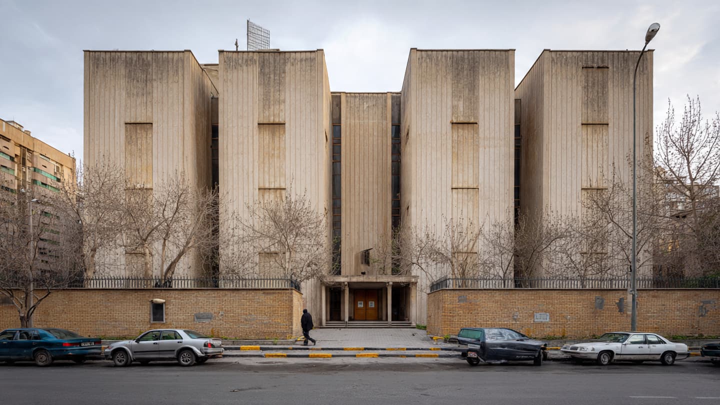 Between Global Honor and Private Strain: The Subtle Weight of Waiting in Tehran