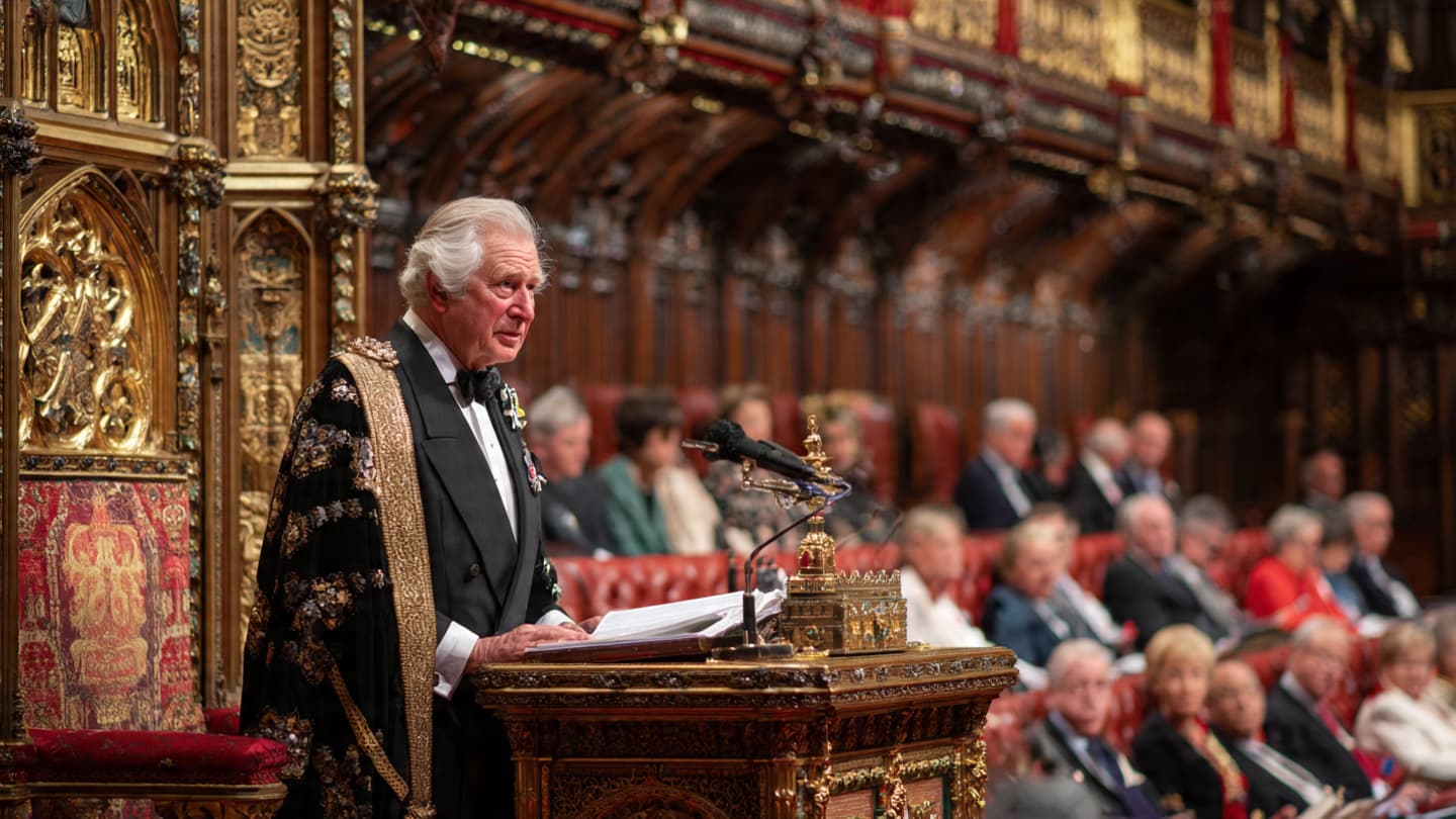 As the King Spoke of Stability, Markets Listened for Signs of Fragility