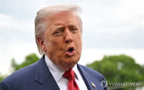 Trump Says, 'I Love South Korea,' After Seoul, Washington Sign MOU on Shipbuilding Cooperation