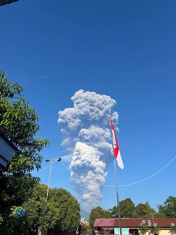 Eruption of Mount Dukono in Indonesia Sparks Rescue for 20 Trapped Hikers