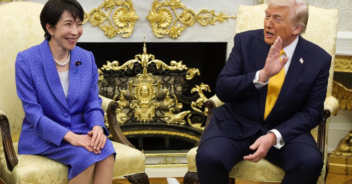 Japan PM Conveys to Trump Support for His Effort to Bring "Peace" to the World