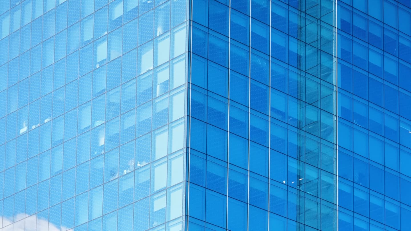 When the City Becomes a Canvas of Light: Reflections on Transparent Solar Energy