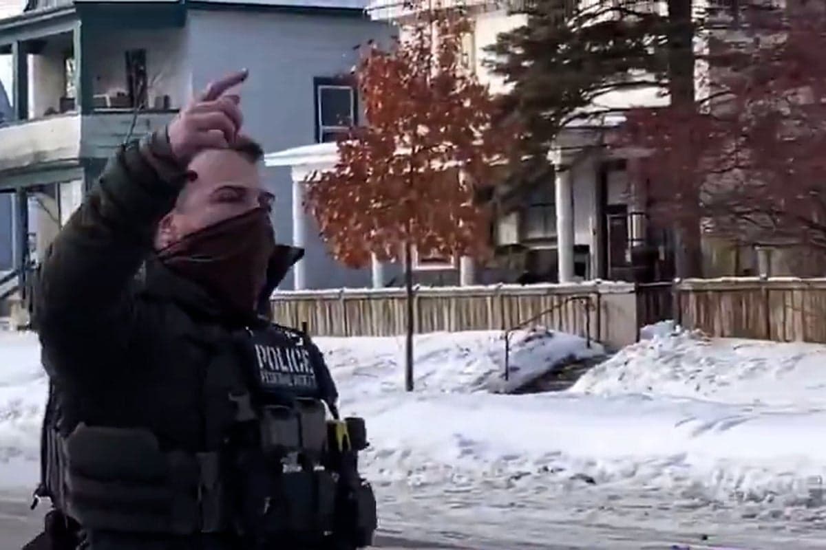 ICE Agent Involved in Fatal Shooting of Renee Good Relocates and Resumes Work
