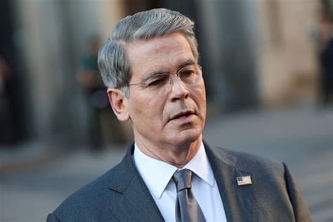 US Won’t Renew Iranian, Russian Oil Waivers, Bessent Says