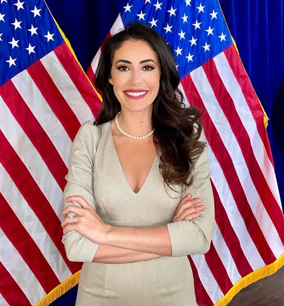 Stock Market Controversy Ignites Clash Between Politics and Wealth