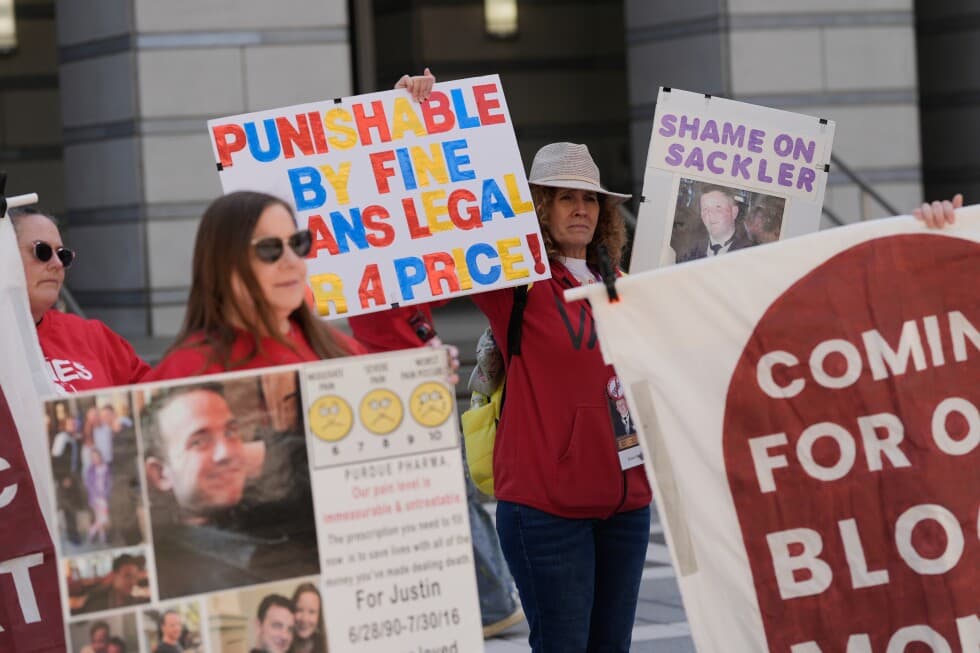 OxyContin Maker Purdue Pharma Set to Dissolve After Judge Approves Its Criminal Sentence
