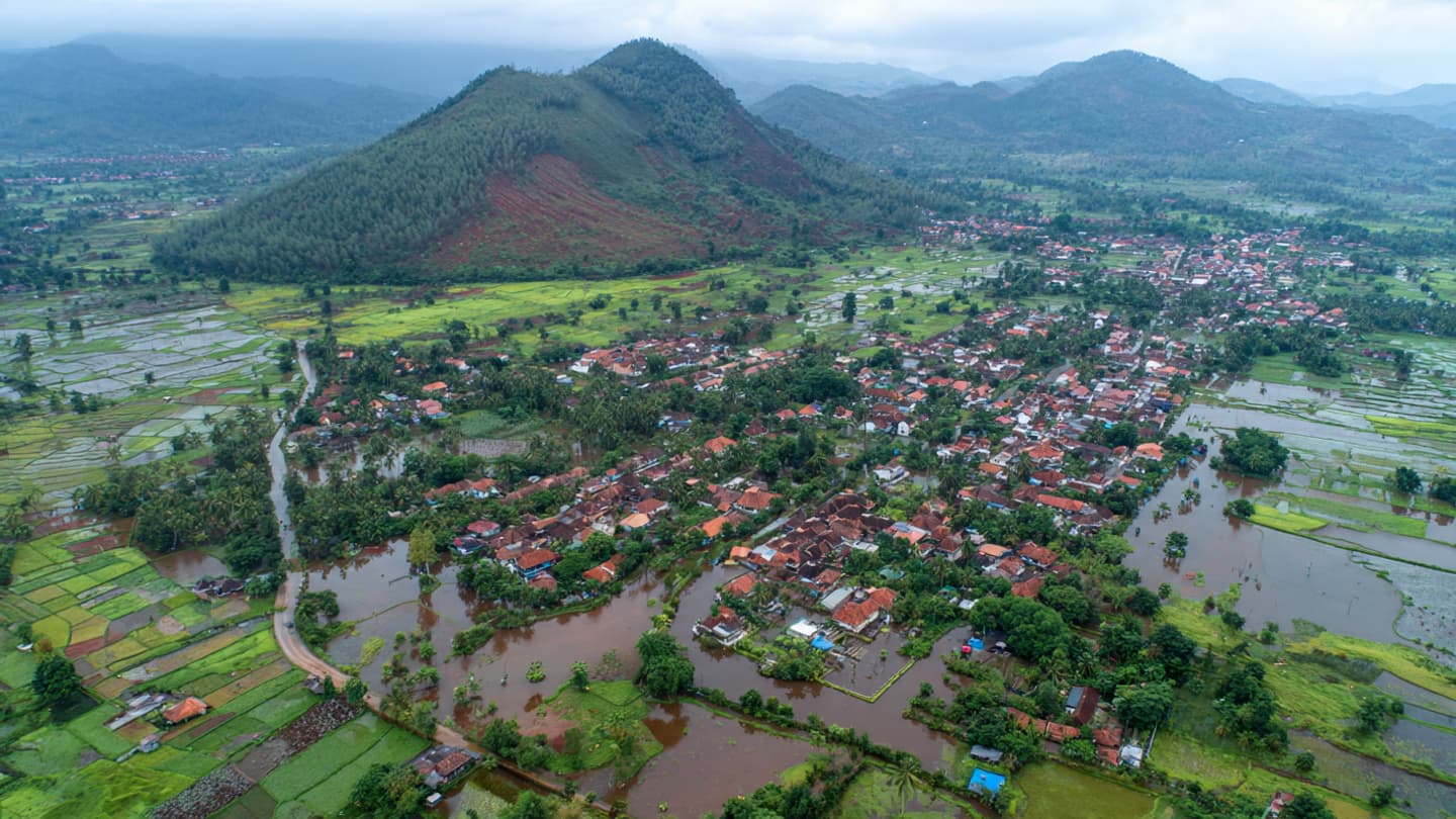 When the Highlands Begin to Sink Beneath Water That Can No Longer Be Absorbed