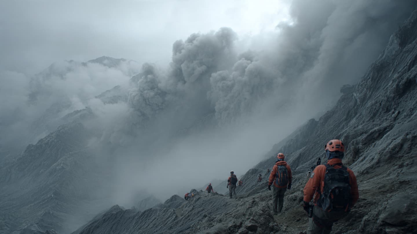 The Mountain Changed Its Silence Without Warning