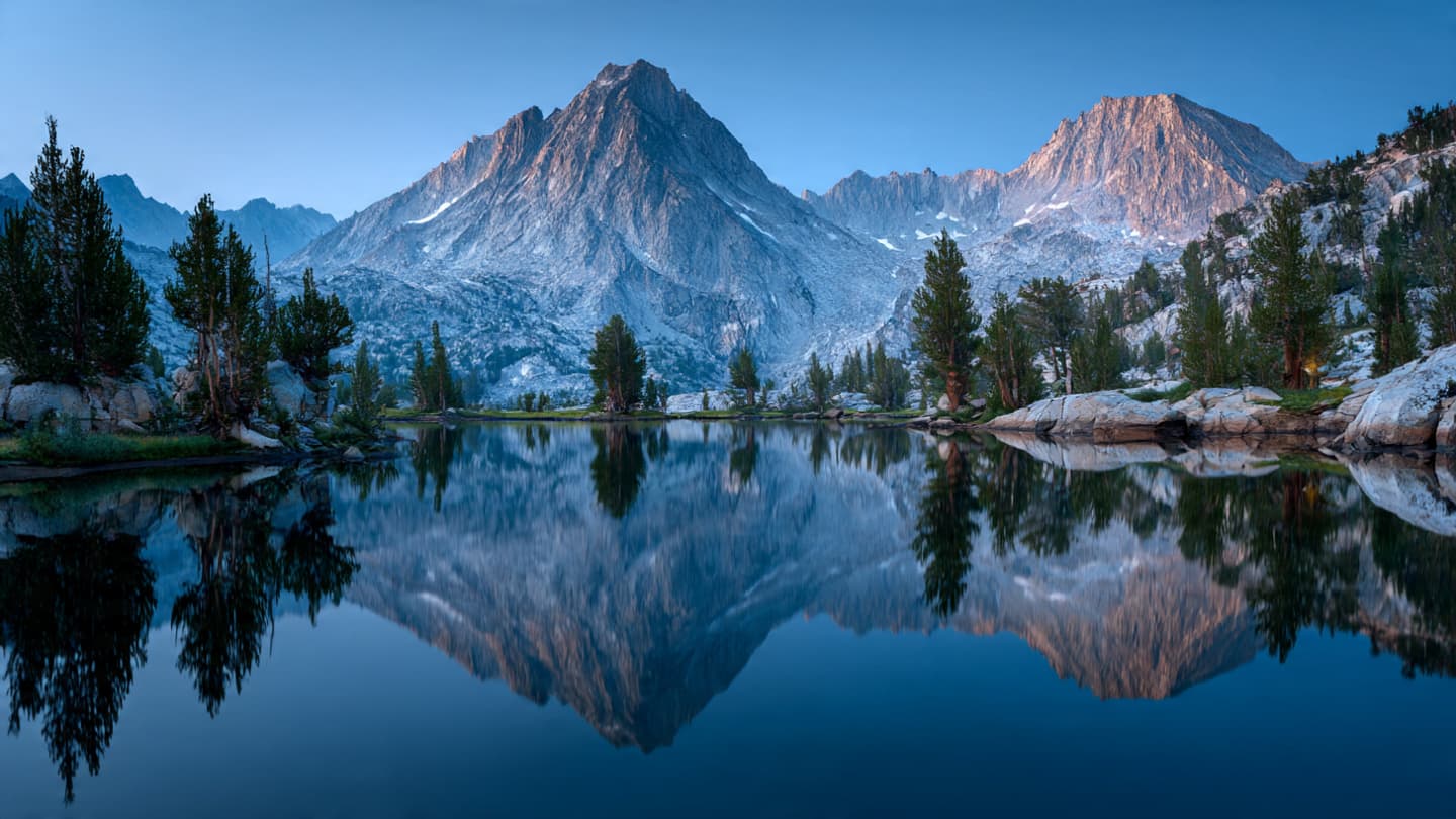 The Glacial Pulse: A Narrative of Ice and Ancient Water Within the New Zealand Heights