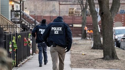 ICE Detention of U.S. Citizen in Minnesota Investigated as Kidnapping, False Arrest