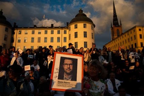 Sweden Week Ahead: Social Dumping Offensive, Nuclear Arms Anxiety, and a Fiscal Reckoning