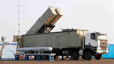 US Admiral Reports Iran Launched Cruise Missiles at US Ships; Six Small Boats Destroyed