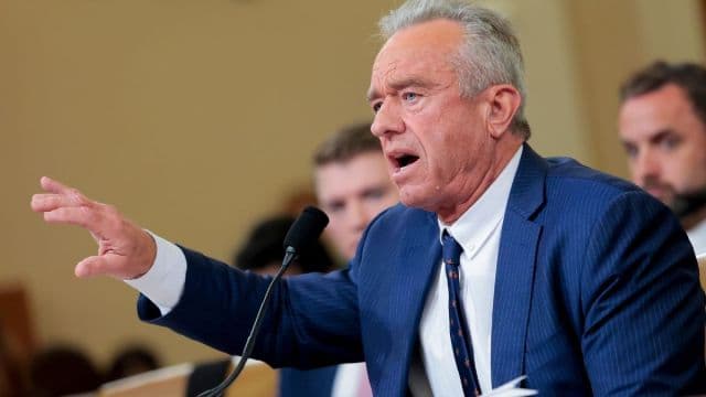 RFK Jr. Once Cut Off Penis of ‘Road-Killed Raccoon’ in New York, New Book Reveals