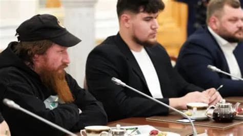 Influencers Versus Putin? What a Farce!