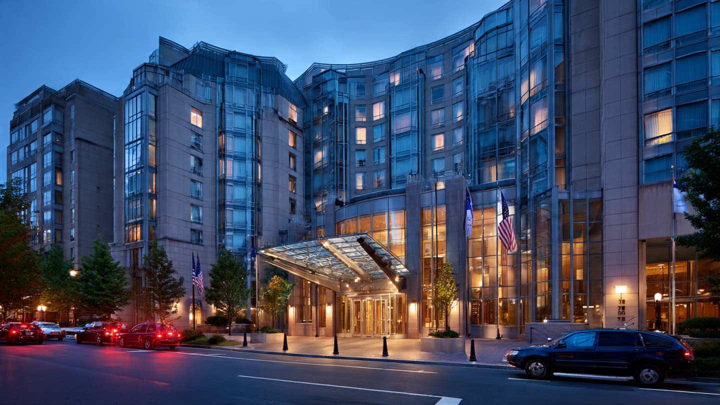 When the Gala Gathers in the Shadow of Iron: A Quiet Study of Premeditated Storms