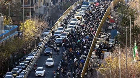 CIA Report: Tehran Could Withstand Blockade for Four Months as Fighting Intensifies