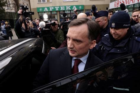 Fugitive Former Polish Justice Minister Zbigniew Ziobro Now in the U.S. with Trump-Era Visa