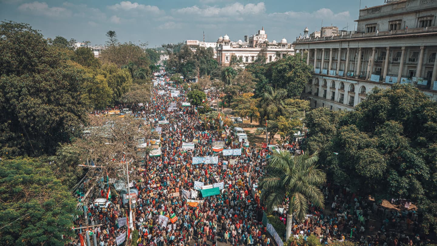 When green ambitions meet public concern in the heart of global cities