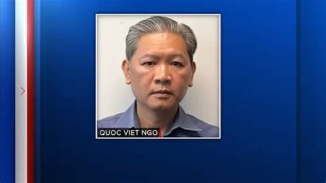 "Un lieutenant de la police de Houston arrêté pour avoir envoyé des messages explicites à un policier sous couverture"