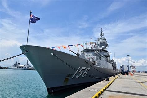 Australian Warship Transits Taiwan Strait, Tracked by China's Navy