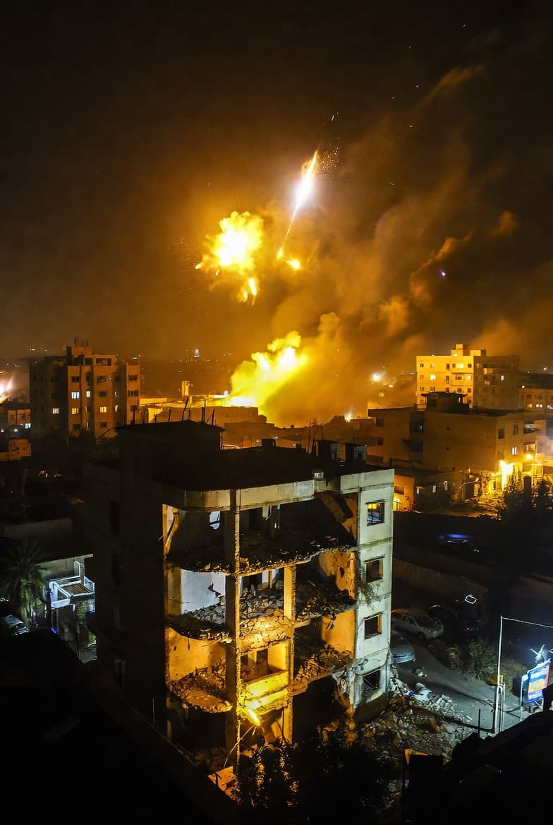 Middle East Conflict: Iran Issues Multiple Warnings to Trump as US-Israeli Strikes Intensify