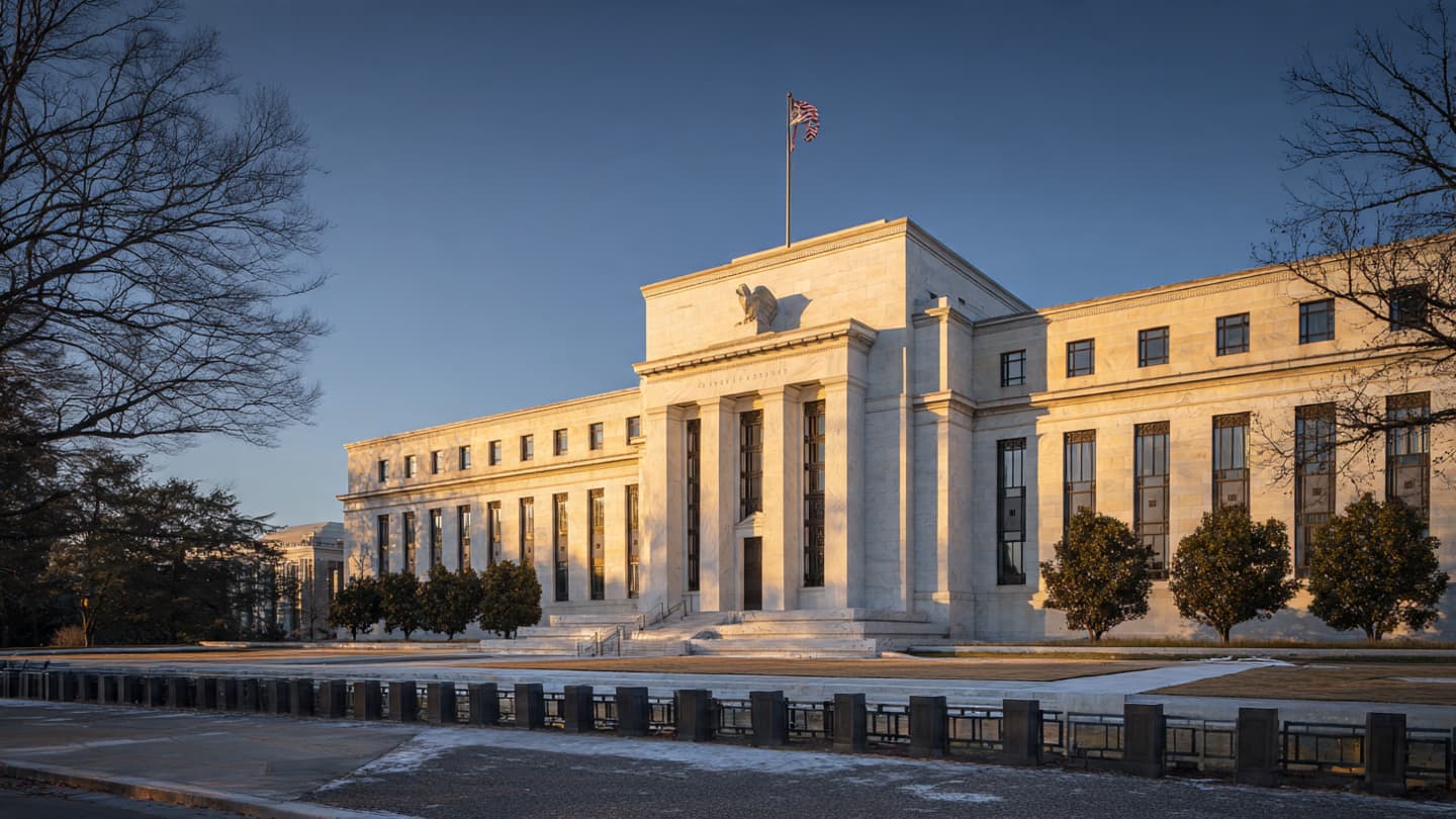 The Anchor of Uncertainty: On the Federal Reserve’s Late-April Stand