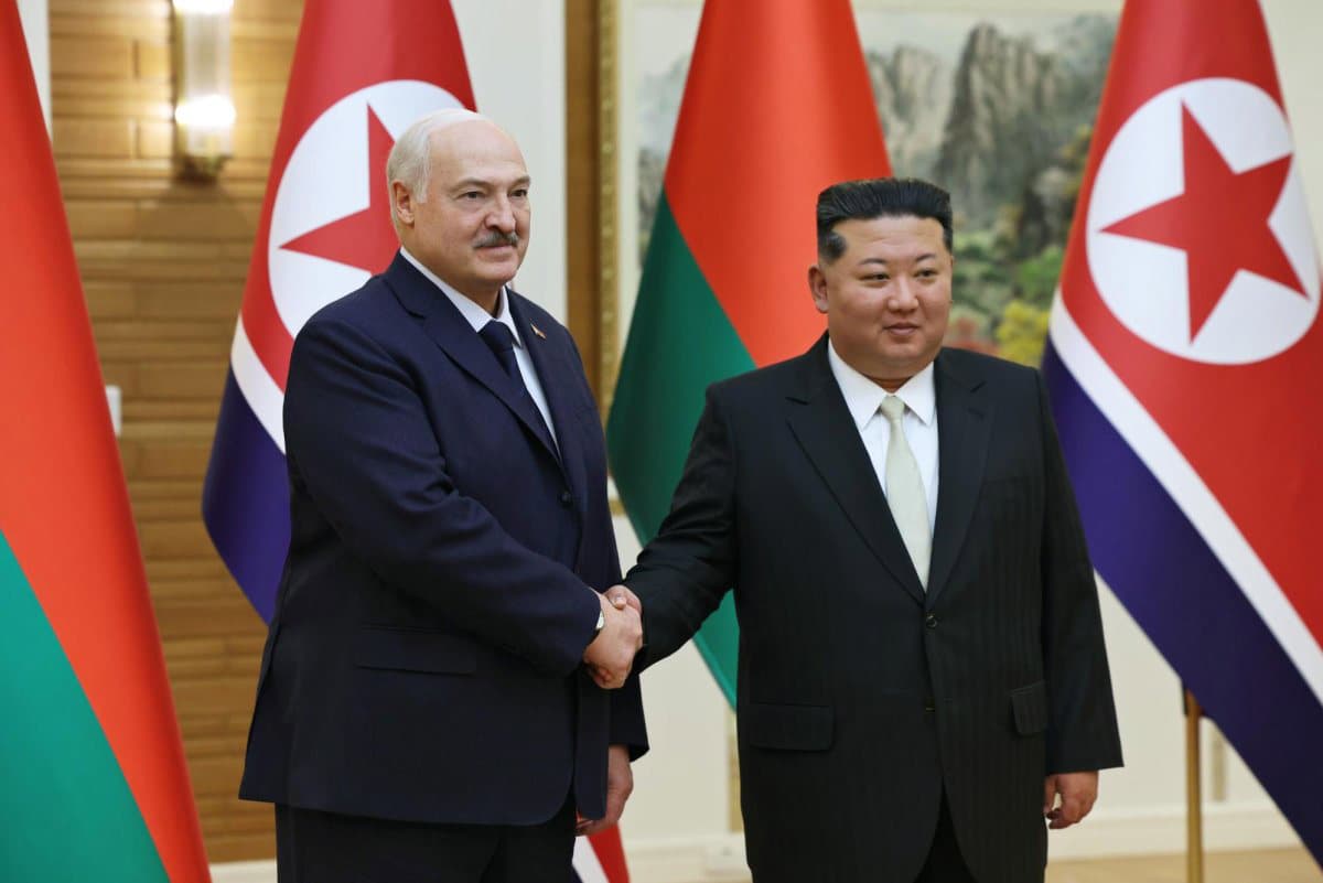 North Korean and Belarusian Leaders Sign Friendship Treaty