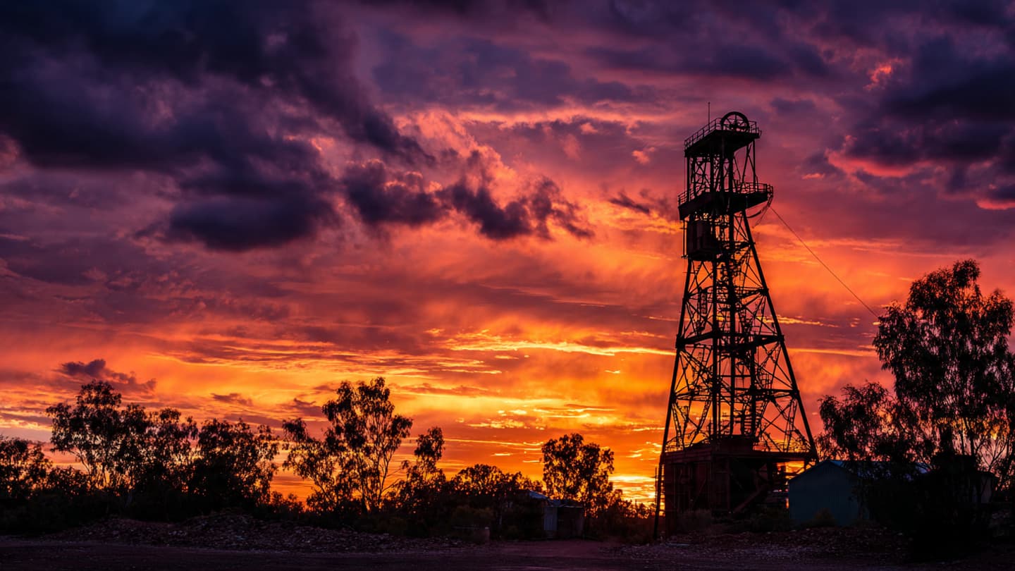 The Deep Pulse of the Murchison: On the Accelerating Golden Heart of West Australian Mining