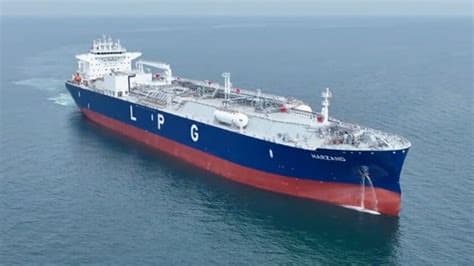 Indian Company Acquires Two China-Bound LPG Tankers in the Arabian Sea from UAE