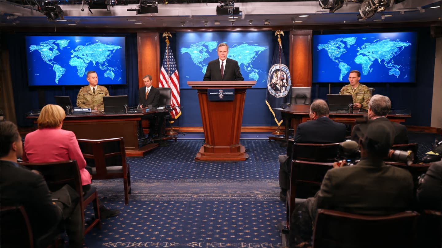 Between Steel Hulls and Silent Horizons: The Sea Becomes a Stage for Diplomacy and Force