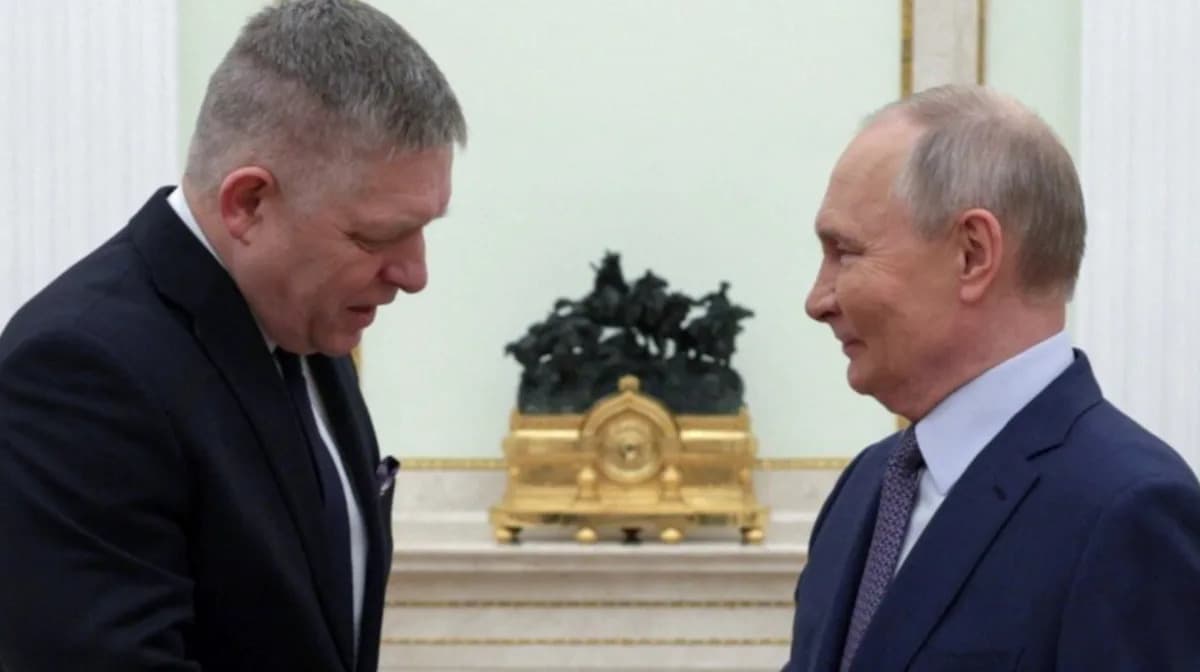 Kremlin Says Slovak PM Will Attend Victory Day Parade