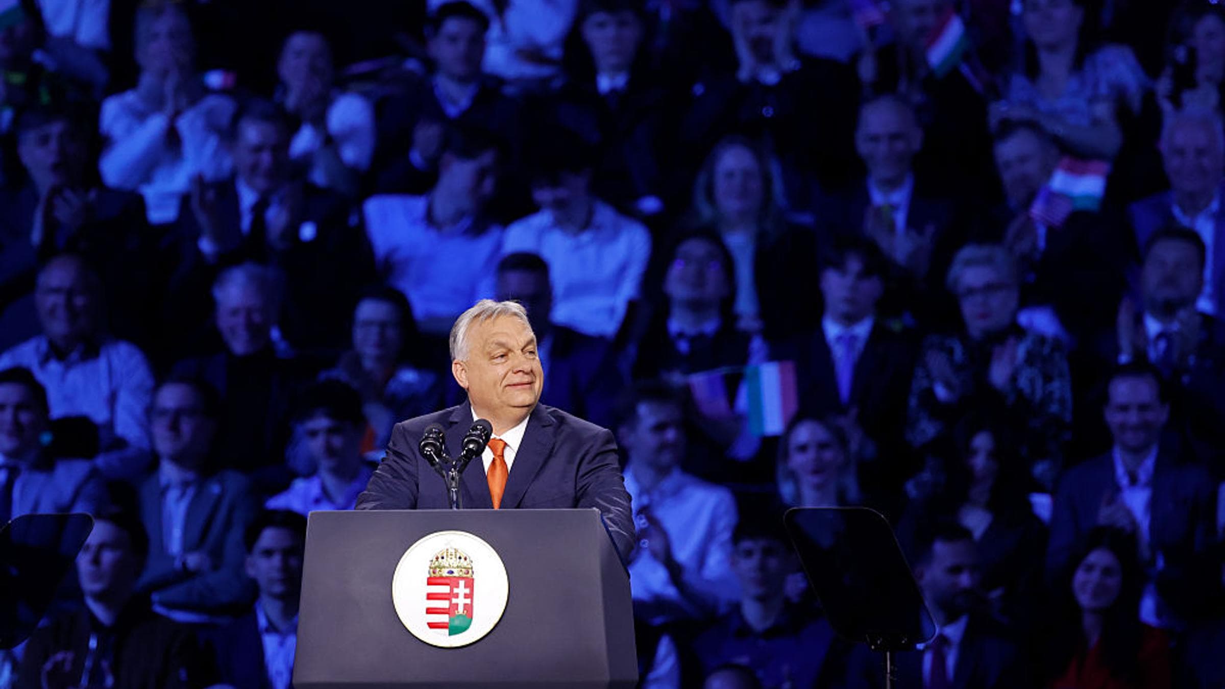 Orbán’s Rival Says ‘Independent Judiciary’ Will Decide if Right-Wing PM Should Face Jail